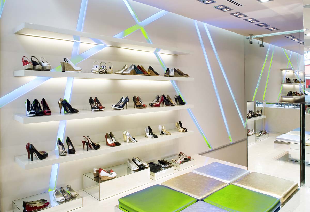 LED lighting in a fashion shopping retail outlet